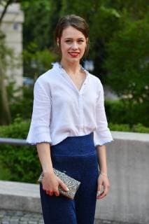 Paula BEER (Schauspielerin), Einzelbild,angeschnittenes Einzelmotiv,Halbfigur,halbe Figur. Roter Teppich,Red Carpet,Bayerischer Fernsehpreis 2018 am 18.05.2018.