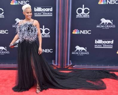 TV personality Sibley Scoles arrives for the 2018 Billboard Music Awards at MGM Grand Garden Arena on May 20, 2018 in Las Vegas, Nevada.  LAV20180520109 JIMxRUYMEN