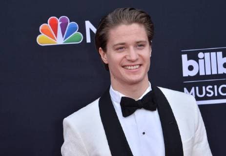 Recording artist Kygo arrives for the 2018 Billboard Music Awards at MGM Grand Garden Arena on May 20, 2018 in Las Vegas, Nevada.  LAV20180520228 JIMxRUYMEN