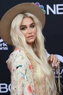 May 21, 2018 - Las Vegas, Nevada, United States of America - Kesha attends the 2018 Billboard Magazine Music Awards on May 20, 2018 at MGM Grand Arena in Las Vegas, Nevada. Las Vegas United States of America - ZUMAt114 20180521_zap_t114_630 Copyright: xMarcelxThomasx