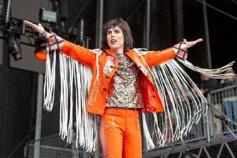 May 25, 2018 - Napa, California, U.S - LUKE SPILLER of The Struts during BottleRock Music Festival at Napa Valley Expo in Napa, California Napa U.S. - ZUMAs135 20180525_zap_s135_542 Copyright: xDanielxDeSloverx