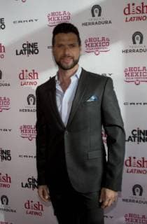Actor Mauricio Martinez arrives for the premiere of the HOLA Mexico film festival at the Regal Cinemas in Los Angeles, California, 01 June 2018. HOLA Mexico film festival in Los Angeles !ACHTUNG: NUR REDAKTIONELLE NUTZUNG!  Copyright: xARMANDOxARORIZOx LAX10 20180602-636635147967117590
