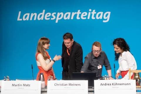 02.06.2018, Berlin, Deutschland, GER, Landesparteitag der Berliner SPD, (r.) Cansel Kiziltepe *** 02 06 2018 Berlin Germany GER State party convention of the Berlin SPD r Cansel Kiziltepe