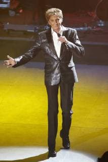 June 5, 2018 - Mexico City, Mexico - American singer Barry Manilow performs during his concert at the National Auditorium. Mexico City Mexico  - ZUMAu78_ 20180605_zaf_u78_504 Copyright: xAgustinxSalinasx