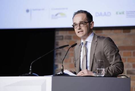 Bundesaussenminister Heiko Maas, SPD, beim PASCH Weltkongress. Die Initiative -Schulen: Partner der Zukunft- ermoeglicht 10 Jahre nach der Gruendung heute ueber 600.000 Schuelern verstaerkten Deutschunterricht. Berlin, 06.06.2018 Berlin Deutschland *** Federal Foreign Minister Heiko Maas SPD at the PASCH World Congress The Schools Initiative Partner of the Future enables more than 600,000 students today German Education Berlin 06 06 2018 Berlin Germany 10 years after its founding Copyright: xThomasxImo photothek.netx