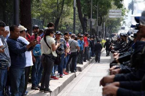 June 6, 2018 - EUM20180606NAC01.JPG.CIUDAD DE MEXICO, ProtestProtesta-CNTE.- Miembros de la Seccion 22 de la Coordinadora Nacional de Trabajadores de la Educacion (CNTE), realizan un mitin sobre Paseo de la Reforma, este 6 de junio de 2018, a la altura de la Embajada de Estados Unidos en Mexico; tercer dia consecutivo de protesta en la Ciudad de Mexico. Foto: Agencia EL UNIVERSALJuan Armando MartinezMAR.  - ZUMAu78_ 20180606_zaf_u78_552 Copyright: xElxUniversalx