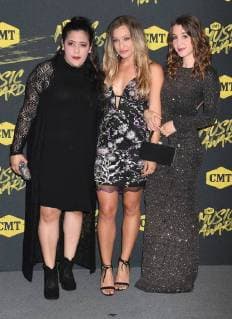 June 6, 2018 - Nashville, TN, U.S. - 06 June 2018 - Nashville, Tennessee - Maybe April. 2018 CMT Music Awards held at Bridgestone Arena. Photo Credit: Laura Farr AdMedia Nashville U.S. - ZUMAa123 20180606_zaa_a123_524 Copyright: xLauraxFarrAdmediax