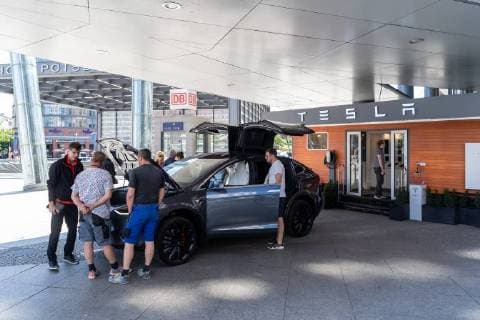 07.06.2018,Berlin,Deutschland,GER, Tesla Model X, gesehen am Potsdamer Platz
