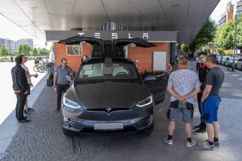 07.06.2018,Berlin,Deutschland,GER, Tesla Model X, gesehen am Potsdamer Platz