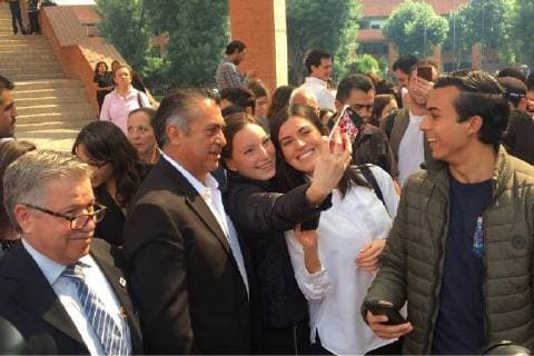 June 7, 2018 - EUM20180607POL12.JPG.CIUDAD DE MEXICO.- ElectionElecciones-Bronco.- El candidato independiente a la Presidencia, Jaime Rodriguez Calderon, El Bronco , se reunio este jueves con estudiantes de la Universidad Iberoamericana, en sus actividades de campana. 7 de junio de 2018. Foto: Agencia EL UNIVERSALAlberto MoralesRCC. Copyright: xElxUniversalx