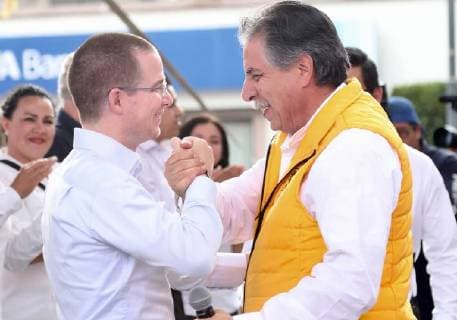 June 7, 2018 - EUM20180607POL20.JPG.HUIXQUILUCAN, Mex.- ElectionElecciones-Anaya.-7 de junio 2018.- El candidato a la Presidencia por la coalicion Por Mexico al Frente, Ricardo Anaya, acompanado del perredista Jesus Ortega, durante su visita a este municipio del Estado de Mexico en donde encabezo un acto de campana. Foto: Agencia EL UNIVERSALAriel Ojeda. Copyright: xElxUniversalx