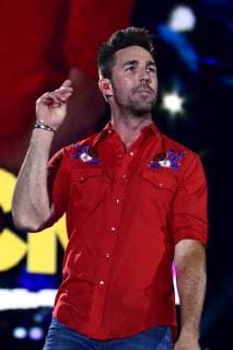 June 8, 2018 - Nashville, Tennessee, U.S. - 07 June 2018 - Nashville, Tennessee - Jake Owen. 2018 CMA Music Festival Nightly Concert held at Nissan Stadium. Photo Credit: Dara-Michelle AdMedia Nashville U.S. - ZUMAa123 20180608_zaa_a123_373 Copyright: xDara-MichelleAdmediax