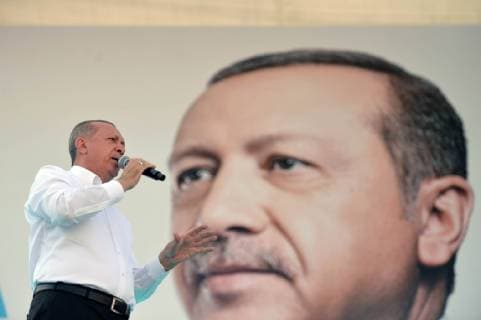 News Themen der Woche KW23 News Bilder des Tages (180609) -- ANKARA, June 9, 2018 -- Turkish President Recep Tayyip Erdogan addresses an election rally of the ruling Justice and Development Party (AKP) in Ankara, Turkey, on June 9, 2018. ) TURKEY-ANKARA-ERDOGAN-ELECTION-RALLY MustafaxKaya 