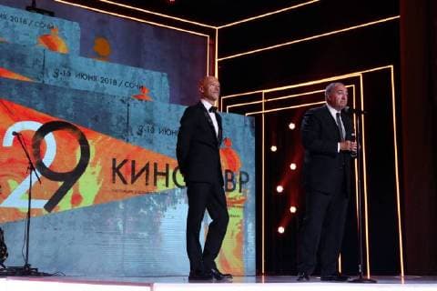 SOCHI, RUSSIA - JUNE 10, 2018: Director Fyodor Bondarchuk (L) and Kinotavr Festival President, film producer Alexander Rodnyansky at the closing ceremony of the 29th Kinotavr Film Festival. Vyacheslav Prokofyev TASS  TS0836E3