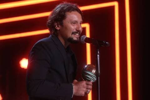SOCHI, RUSSIA - JUNE 10, 2018: Cinematographer Denis Alarcon Ramirez, the winner of the Best Cinematography award for the film Jump Man, at the closing ceremony of the 29th Kinotavr Film Festival. Vyacheslav Prokofyev TASS  TS0836ED