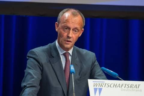 Berlin 12.06.18, Berlin, CDU, Wirtschaftstag Friedrich Merz - Politiker und Rechtsanwalt, CDU, Wirtschaftstag - Wachstum, Wettbewerbsfaehigkeit, Waehrungsunion - Zukunftsthemen anpacken, Marktkraefte stärken, *** Berlin 12 06 18 Berlin CDU Business Day Friedrich Merz Politician and lawyer CDU Business Day Growth Competitiveness Monetary union Tackling future issues Strengthening market forces Copyright: xEIBNER UwexKochx EP_EER