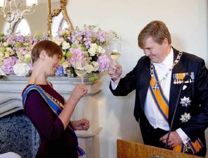 Entertainment Themen der Woche KW24 Entertainment Bilder des Tages 12-06-2018 Statebanquet King Willem-Alexander with president Kersti Kaljulaid during the statebanquet at the Keila-Joa castle on the 2nd day of the 5 day statevisit to the Baltic state Estonia.  Copyright: xPPEx