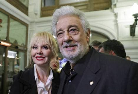 MOSCOW, RUSSIA - JUNE 13, 2018: Russian singer Valeriya (L) and Spanish tenor Placido Domingo attend a party after a concert by opera stars ahead of the 2018 FIFA World Cup, at the GUM Department Store. Mikhail Metzel TASS  TS08400C