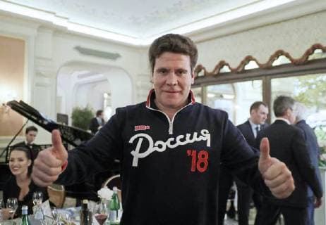MOSCOW, RUSSIA - JUNE 13, 2018: Russian pianist Denis Matsuev thumbs up as he attends a party after a concert by opera stars ahead of the 2018 FIFA World Cup, at the GUM Department Store. Mikhail Metzel TASS  TS084022