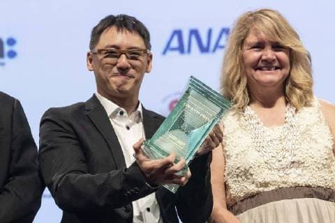 Singaporean director Yee Wei Chai (L) receives the Grand Prix (George Lucas Award) for his film Benjamin s Last Day At Katong Swimming Complex during the Short Shorts Film Festival & Asia 2018 (SSFF) Award Ceremony at Jingu Kaikan on June 17, 2018, Tokyo, Japan. SSFF is one of Asia s largest short film festivals held in Tokyo from June 4 to 24.  (gxta_SSFFawrd008)