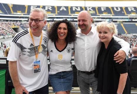 7.06.2018 Frankfurt am Main, Commerzbankarena Public viewing WM 2018 Deutschland gegen Mexiko Patrik Meyer (Patrick, Commerzbankarena), Evren Gezer (FFH), Carina und Bernd Breiter (Big City Beats),