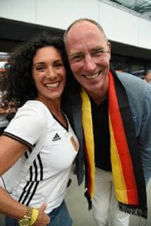 7.06.2018 Frankfurt am Main, Commerzbankarena Public viewing WM 2018 Deutschland gegen Mexiko FFH-Moderatorin Evren Gezer und FFH-Wettermoderator und Wolken-Guru Martin Gudd