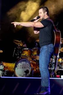 June 19, 2018 - Oshkosh, Wisconsin, U.S - EASTON CORBIN during Country USA Music Festival at Ford Festival Park in Oshkosh, Wisconsin Oshkosh U.S. - ZUMAs135 20180619_zap_s135_537 Copyright: xDanielxDeSloverx
