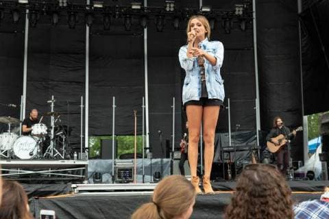 June 19, 2018 - Oshkosh, Wisconsin, U.S - Country singer CARLY PEARCE during Country USA Music Festival at Ford Festival Park in Oshkosh, Wisconsin Oshkosh U.S. - ZUMAs135 20180619_zap_s135_539 Copyright: xDanielxDeSloverx