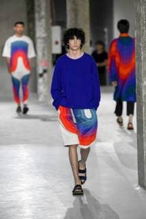 (180621) -- PARIS, June 21, 2018 -- Models present creations of Dries Van Noten during the men s fashion week for 2019 Spring Summer Men s Collection in Paris, France, on June 21, 2018. ) FRANCE-PARIS-MEN S FASHION WEEK-DRIES VAN NOTEN PieroxBiasion 