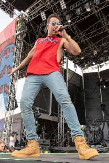 June 21, 2018 - Oshkosh, Wisconsin, U.S - RUSSELL DICKERSON during Country USA Music Festival at Ford Festival Park in Oshkosh, Wisconsin Oshkosh U.S. - ZUMAs135 20180621_zap_s135_543 Copyright: xDanielxDeSloverx
