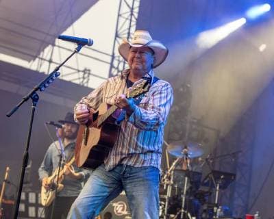 June 22, 2018 - Chicago, Illinois, U.S - TRACY LAWRENCE during Country LakeShake Music Festival at Huntington Bank Pavilion at Northerly Island in Chicago, Illinois Chicago U.S. - ZUMAs135 20180622_zap_s135_517 Copyright: xDanielxDeSloverx