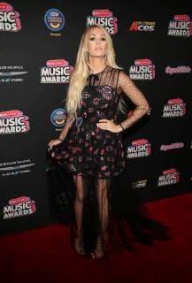 June 22, 2018 - Hollywood, CA, U.S. - 22 June 2018- Hollywood, California - Carrie Underwood. 2018 Radio Disney Music Awards held at Loews Hollywood Hotel. Photo Credit: Faye Sadou AdMedia Hollywood U.S. - ZUMAa123 20180622_zaa_a123_283 Copyright: xFayexSadouAdmediax