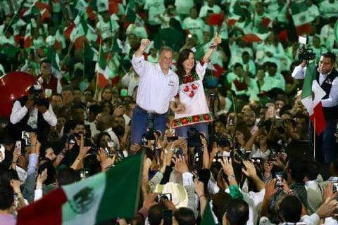 June 27, 2018 - EUM20180627POL21.JPG.MONTERREY, N.L.- Election Elecciones-Meade.- El candidato presidencial de la coalicion Todos por Mexico, Jose Antonio Meade, acompanado de su esposa Juana Cuevas, durante su cierre de campana ante simpatizantes en la Arena Monterrey de dicho estado, este miercoles 27 de junio de 2018. Foto: Agencia EL UNIVERSAL Berenice Fregoso RCC.  - ZUMAu78_ 20180627_zaf_u78_620 Copyright: xBerenicexFregosoxElxUniversalx