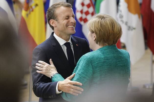 News Bilder des Tages President of France Emmanuel Macron and Chancellor of Germany Angela Merkel arrive for an EU summit meeting, Thursday 28 June 2018, at the European Union headquarters in Brussels.  THIERRYxROGE 05373680