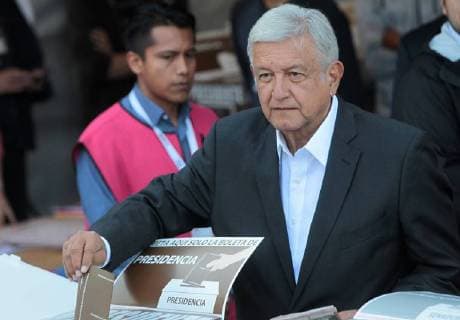 Leftist presidential candidate of the National Regeneration Movement (MORENA), Andres Manuel Lopez Obrador, casts his ballot for the presidential and legislative elections at a polling station in Mexico City, Mexico, 01 July 2018. A total of 89 million Mexicans will elect 3,400 public officials, including the president of the country, 128 senators, 500 deputies, eight governors and the head of government of Mexico City. Elections Mexico 2018 !ACHTUNG: NUR REDAKTIONELLE NUTZUNG!  Copyright: xMARIOxGUZMANx MEX10 20180701-636660640234994071