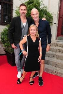 Manou Lubowski Christine Urspruch und Simon Licht beim Bavaria Film Empfang am 3.07.2018 im Rahmen vom Filmfest München Bavaria Film Fest Empfang 2018 in Muenchen *** Manou Lubowski Christine Ursprung and Simon Licht at the Bavaria Film Reception on 3 07 2018 as part of the Munich Film Festival Bavaria Film Fest Reception 2018 in Munich 