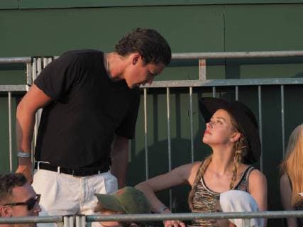 LONDON, ENGLAND - JULY 06: Amber Heard and new her beau 31 year old Vito Schnabel (Heidi Klum s ex Boyfriend)snuggle and stare at each other as they attend day five of the Wimbledon Tennis Championships at the All England Lawn Tennis and Croquet Club on July 6, 2018 in London, England..People: Amber Heard, Vito Schnabel London England - ZUMAs214 20180706_zba_s214_099 Copyright: xSMGx