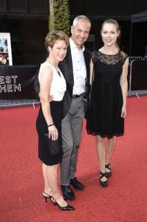 Michael Möller mit Gattin Irmgard und Tochter bei der Award Ceremony vom 36. Filmfest München 2018 mit der Premiere von Anon im Gasteig Carl-Orff-Saal. München, 07.07.2018