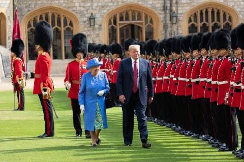 Jul 13, 2018 - London, England, United Kingdom - President DONALD TRUMP and Her Majesty QUEEN ELIZABETH II in London. London United Kingdom - ZUMAz03_ 20180713_sha_z03_824 Copyright: xAndreaxHanksx