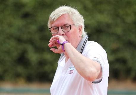 Tennisduell Politik gegen Wirtschaft Hartmut Moellring Braunschweig