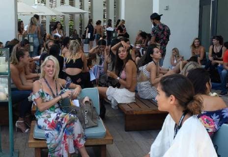 SI model hopeful wait in the hot summer heat during the Miami Swim Week at the W hotel in Miami Beach, Florida, July 13, 2018. For the first time Sports Illustrated Swimsuit will host an open model casting call July 13 & 14 2018 from 9AM ? 3PM, at the W hotel South Beach during Paraiso. More than 1500 potential stars will compete for the one spot in the 2019 issue of SI Swimsuit.  MIA20180712316 GARYxIxROTHSTEIN