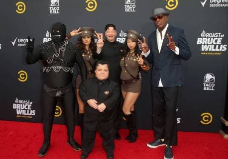 Entertainment Bilder des Tages HOLLYWOOD, CA - JULY 14: Jeff Ross, Dennis Rodman, at Comedy Central Roast Of Bruce Willis at the Hollywood Palladium in Hollywood, California on July 14, 2018. Copyright: xFayexSadoux