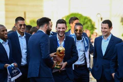 Arrivals at the reception at the Elysee in honor of the French football team World Champion 2018 Hugo Lloris Paris France  592627