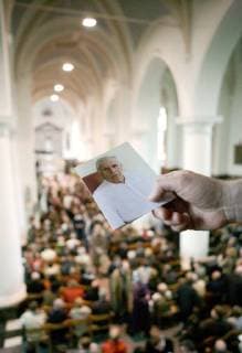 - MACHELEN AAN DE LEIE, BELGIUM: Photo of Dutch writer Gerard Reve during his funeral ceremony, Saturday 15 April 2006 in Machelen aan de Leie. Gerard Reve died Saturday 08 April 2006 on the age of 82. -AFP LIEVENxVANxASSCHE  x4197534x