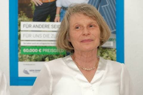 Pressefrühstück zum Gründerpreis 2017 beim Startup IOX LAB. Im Bild Prof. Dr. Christine Volkmann, UNESCO-Lehrstuhlinhaberin für Entrepreneurship der Bergischen Universität Wuppertal und Jury-Vorsitzende des Gründerpreises NRW, Sie besuchte zusammen mit dem NRW.Bank-Vorsitzenden Eckhard Forst und mit NRW-Wirtschafts- und Digitalminister Prof. Dr. Andreas Pinkwart das Startup IOX LAB, den Gründerpreis-Gewinner 2017. Düsseldorf Nordrhein-Westfalen Deutschland