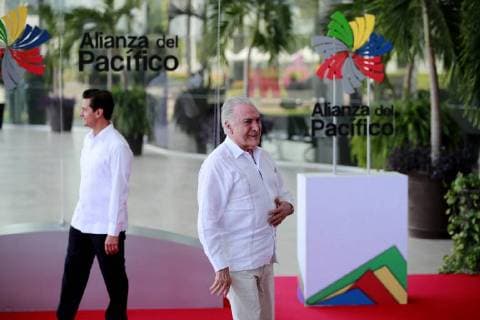 Mexican President Enrique Pena Nieto (L) and Brazilian President Michel Temer (R) participate in the 13th Summit of the Pacific Alliance in Puerto Vallarta, Mexico, 24 July 2018. The Summit is being held this July 23 and 24 in the resort of Puerto Vallarta, in the Mexican Pacific. 13th Summit of the Pacific Alliance, in Mexico !ACHTUNG: NUR REDAKTIONELLE NUTZUNG!  Copyright: xJosexMendezx MEX01 20180724-636680557375103001