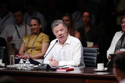 Colombian President Juan Manuel Santos speaks during the 13th Summit of the Pacific Alliance in Puerto Vallarta, Mexico, 24 July 2018. The Summit is being held this July 23 and 24 in the resort of Puerto Vallarta, in the Mexican Pacific. 13th Summit of the Pacific Alliance, in Mexico !ACHTUNG: NUR REDAKTIONELLE NUTZUNG!  Copyright: xJosexMendezx MEX01 20180724-636680631619185435
