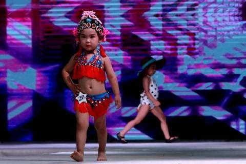Kid model contest held in Central China The kid model contest is held in Zhengzhou, central China s Henan Province. CHINA OUT Zhengzhou Zhengzhou China  YuanxXiaoqiang