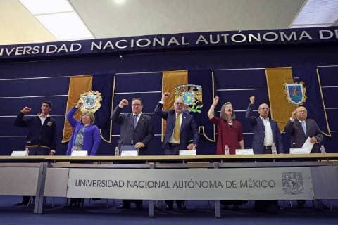 July 30, 2018 - EUM20180730NAC04.JPG .CIUDAD DE MEXICO. AniversaryMovimiento estudiantil.- Enrique Graue Wiechers (centro), rector de la Universidad Nacional Autonoma de Mexico (UNAM); Leonardo Lomeli Vanegas, secretario general (3ro. De izq. a der.); y Jorge Volpi Escalante (6to. de izq. a der.), coordinador de Difusion Cultural; durante la ceremonia por el 50 aniversario del movimiento estudiantil de 1968, este 30 de julio de 2018. Foto: Agencia EL UNIVERSALGerman EspinosaEELG Copyright: xElxUniversalx