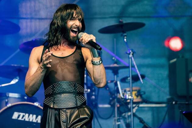 Entertainment Themen der Woche Entertainment Bilder des Tages Conchita Wurst Thomas Tom Neuwirth beim Auftritt am Vorabend der CSD-Parade in Hamburg;Christopher Street Day 2018 Hamburg Vorabend der Hamburger CSD Parade Straßenfest Bühne an Jungfernstieg, Hamburg Hamburg Deutschland Jungfernstieg *** Conchita Wurst Thomas Tom Neuwirth performing on the eve of the CSD parade in Hamburg Christopher Street Day 2018 Hamburg Eve of the Hamburg CSD parade street festival stage at Jungfernstieg Hamburg Hamburg Germany Jungfernstieg